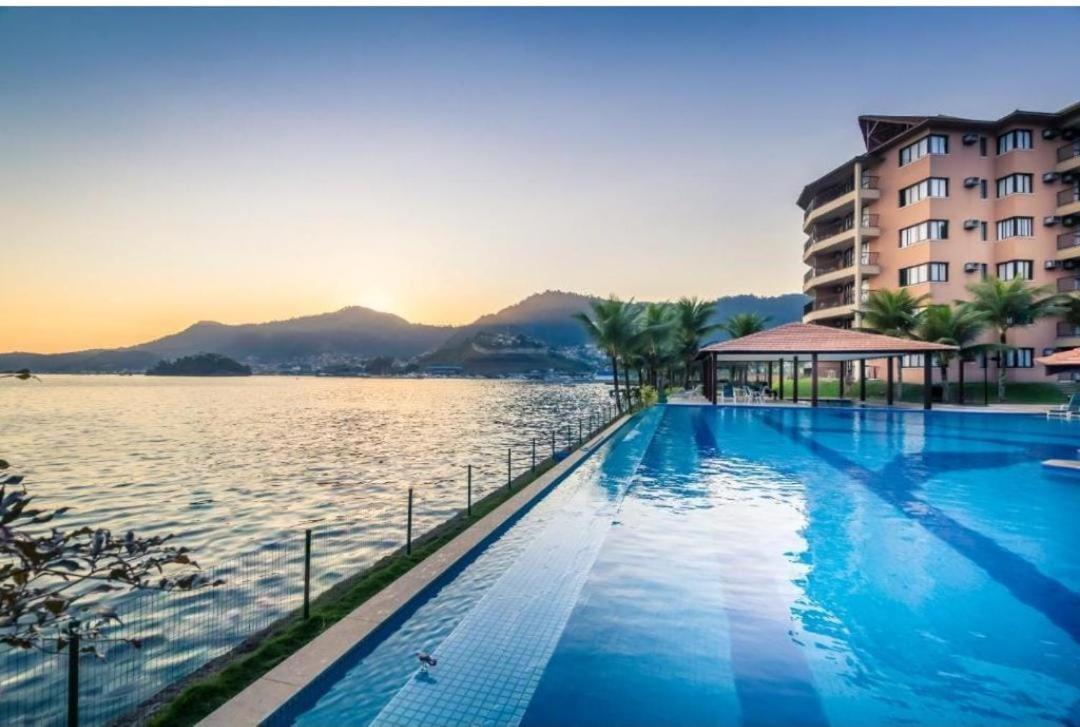 Angra Dos Reis - Apartamentos Com Vista Para O Mar Ou Para Piscina Condominio Porto Bali Kültér fotó